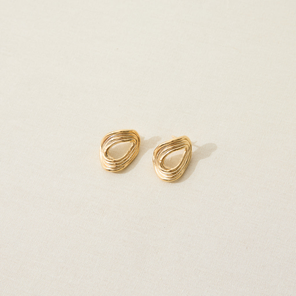 Spiral Studs